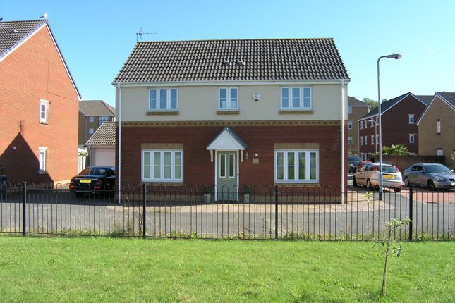 Thumbnail Property to rent in Wyncliffe Gardens, Pentwyn, Cardiff