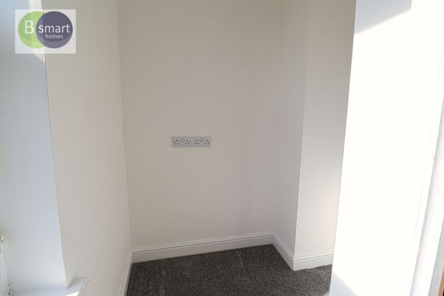 Flat 4, 39, Station Street, Mexborough photo 5