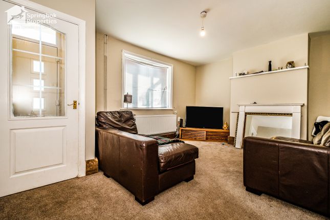 25, Meredith Road, Worthing photo 2