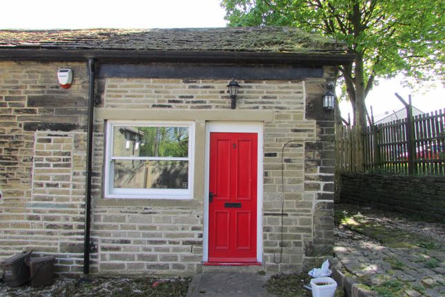Thumbnail Terraced house to rent in Ovenden Road, Ovenden, Halifax