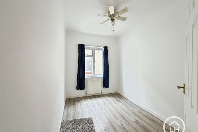 46, Broadway, Gillingham photo 4