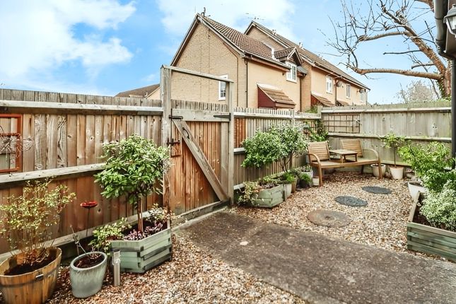 14, Tilsworth Walk, St Albans photo 4