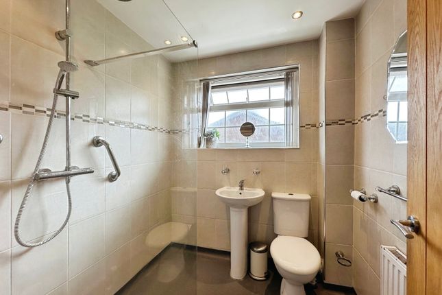 3, Wastwater Court, Perton, Wolverhampton photo 3