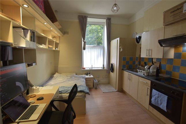 1, St. Martins Terrace, West Yorkshire photo 4