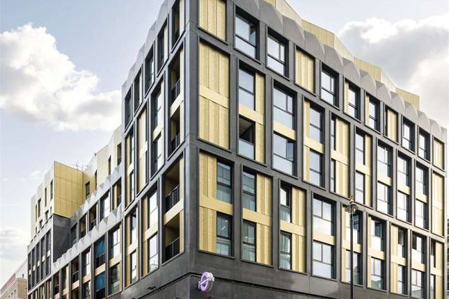 Thumbnail Flat to rent in Tottenham Court Road West, London, West End