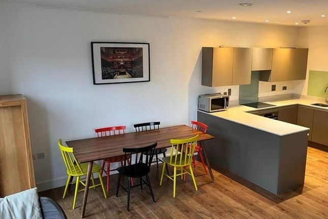 Thumbnail Flat to rent in 3 New Village Avenue, London