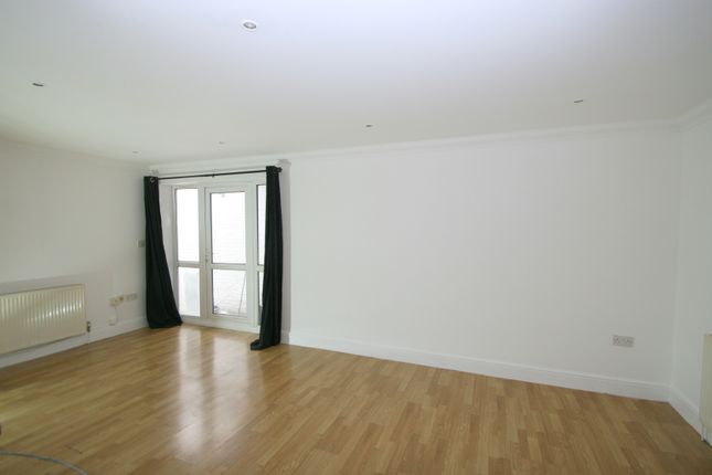 1 Coppers Court, Yew Tree Road, Tunbridge Wells photo 5