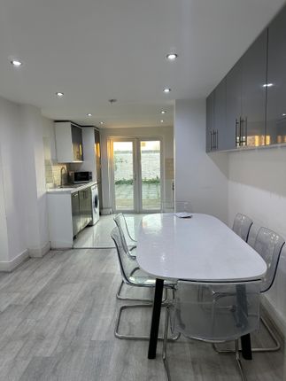 Thumbnail Shared accommodation to rent in Strone Road, London