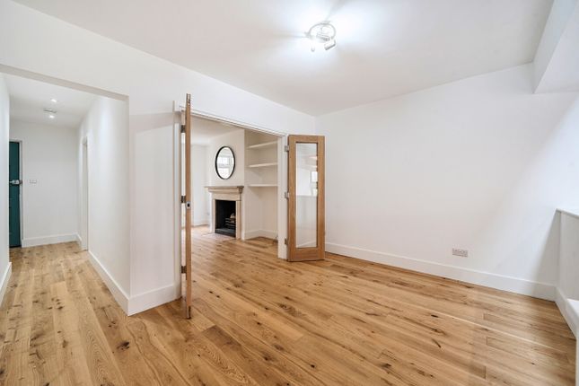 4, Swan Lane, Hampshire photo 3