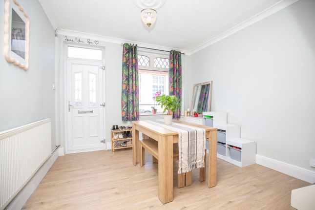 18, Meadow Street, Atherstone photo 4