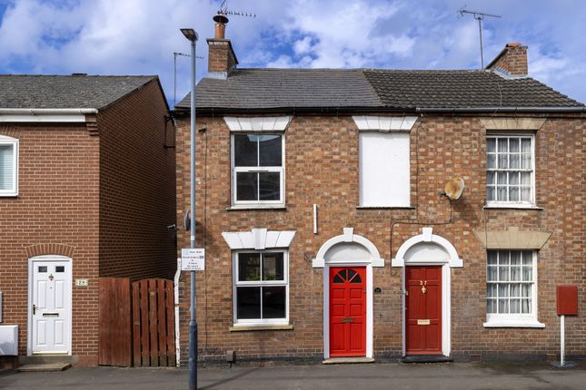 Thumbnail Semi-detached house for sale in Cherry Street, Warwick