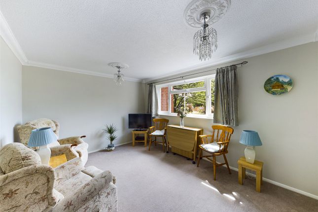Flat for sale in The Elms, Manor Road, Tongham