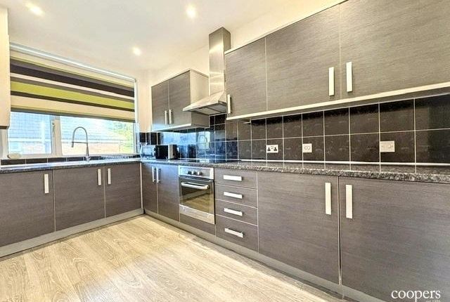 King Edwards Road, Ruislip photo 3