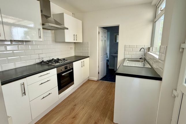6, Walters Terrace, Twynyrodyn, Merthyr Tydfil photo 4