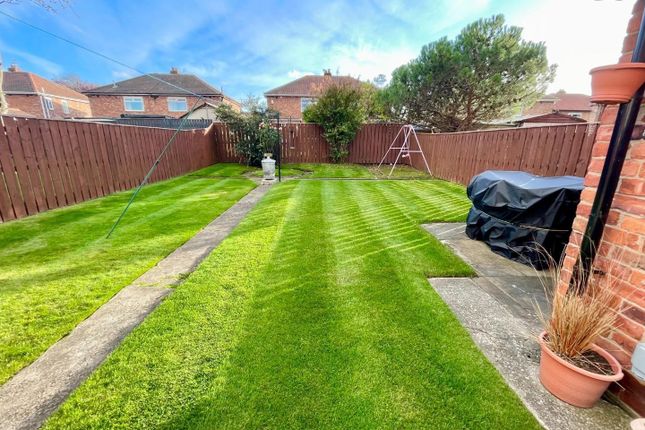 19, Glaisdale Avenue, Middlesbrough photo 2