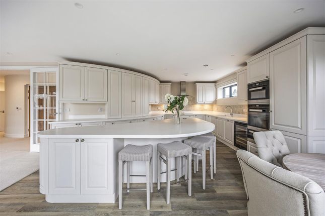 The Penthouse, 79, The Park, Cheltenham photo 3