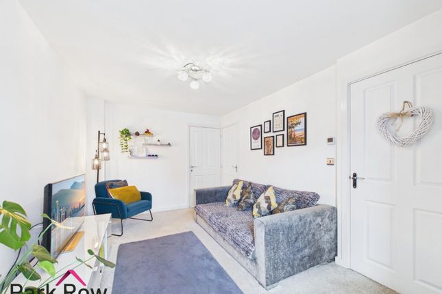 30, Daisy Bank Avenue, Leeds photo 3