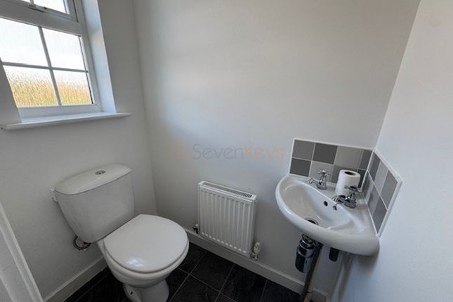 5 Simonside Road, Blaydon-on-Tyne photo 2
