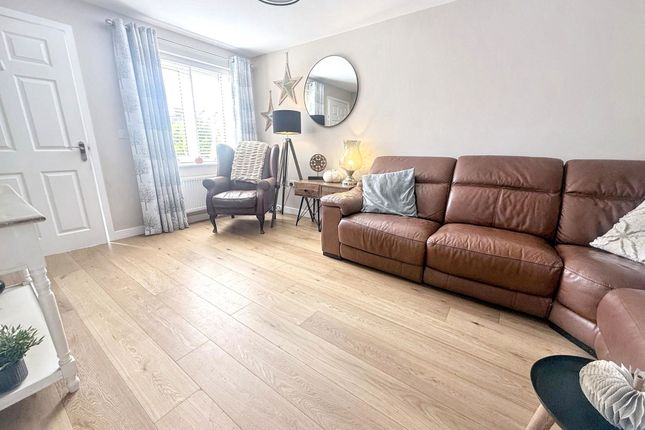3, Saxilby Close, Cramlington photo 4