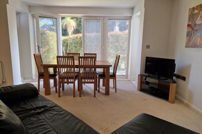 Flat 4 Stansfield Court,, 43 Newark Lane,, Ripley photo 4