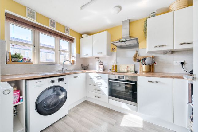 Ten, Reliance Way, Witney photo 2
