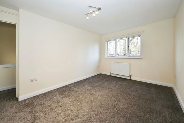 Terraced house for sale in Hedgerow Walk, Pendeford, Wolverhampton