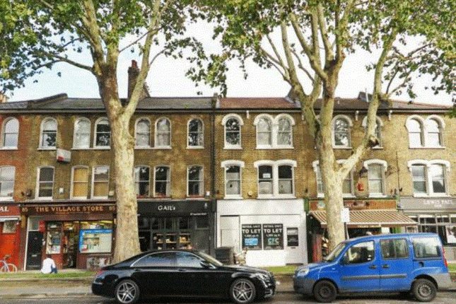 Flat for sale in Lauriston Road, London