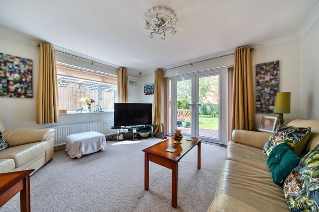 201, Barrowby Road, Grantham photo 2