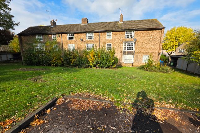 1-bed flat on WELWYN GARDEN CITY, £1,200/mo