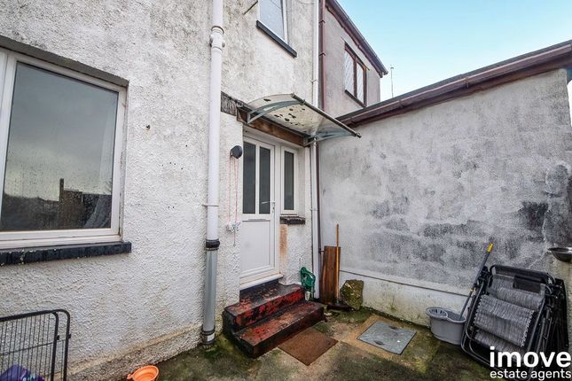 Thumbnail Flat for sale in Leys Road, Torquay