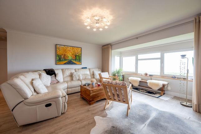 3 Shipden Court, Runton Road, Cromer photo 4