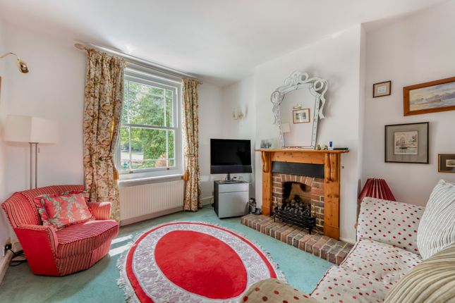 1, Litten Terrace, West Sussex photo 4