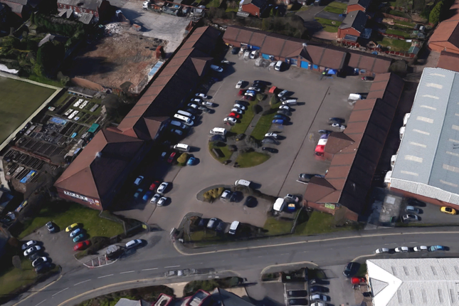 Industrial to let in Kid Glove Road, Golborne