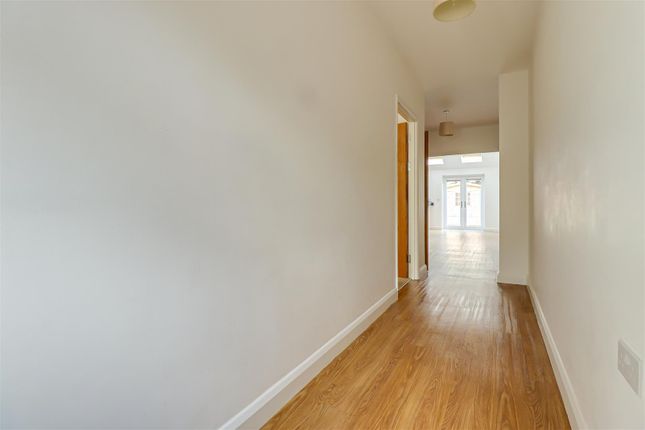 28, Pembury Road, Westcliff-on-Sea photo 3