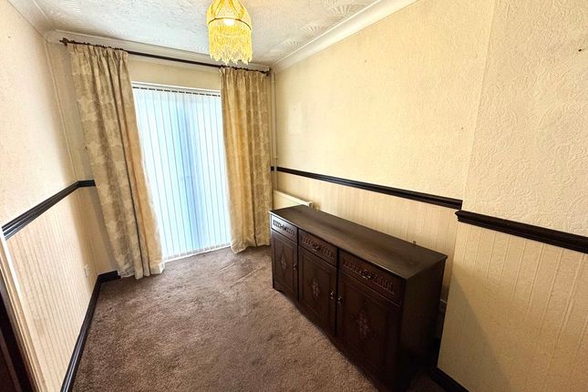 52, Orford Rise, Nuneaton photo 4