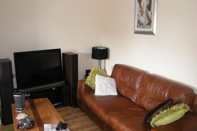 27, Nottingham photo 2