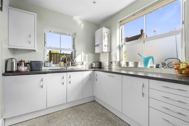 1C, Clova Road, London photo 4