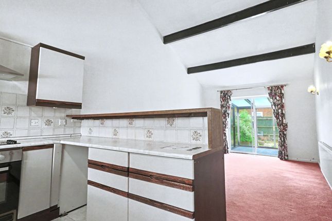 28 Ambleside, Southampton photo 4