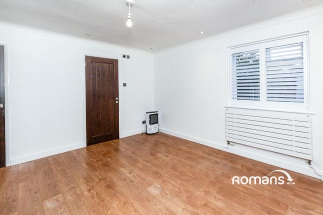 79A, Bourne Avenue, Windsor photo 2