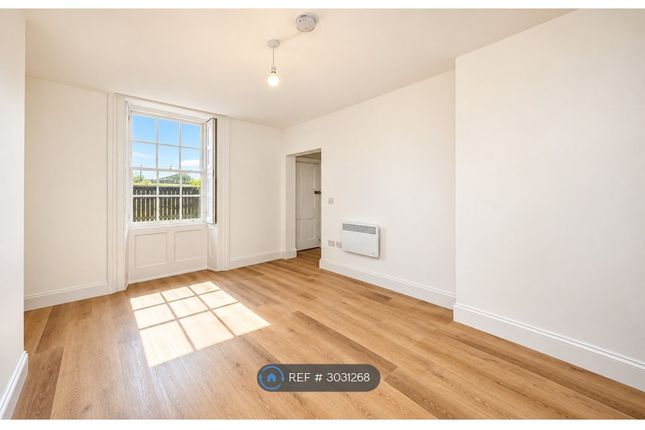 38, Boroughgate, Otley, LS21 photo 3