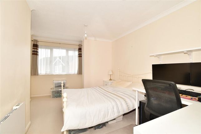 Maisonette for sale in Windsor Close, Southwater, West Sussex