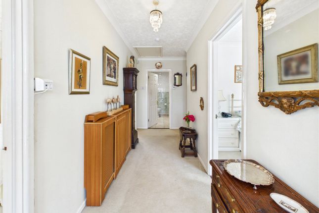 Kingswood,, Windmill Road, Manningtree photo 3