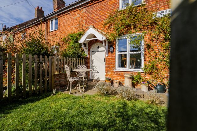 1 Harpers Yard, Creake Road, King's Lynn photo 2