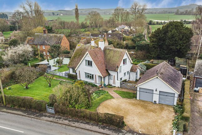 Thumbnail Detached house for sale in Thame Road, Warborough