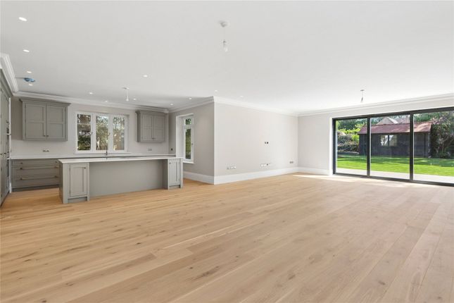 Granville Corner,, Cavendish Road, Weybridge photo 4