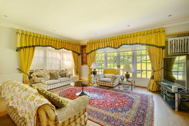 34 Ryecroft Road, London photo 2