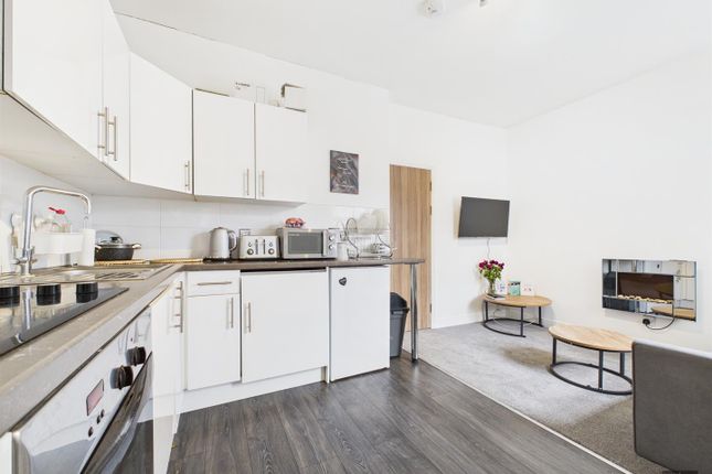 Flat 1, 49, Union Road, Exeter photo 2