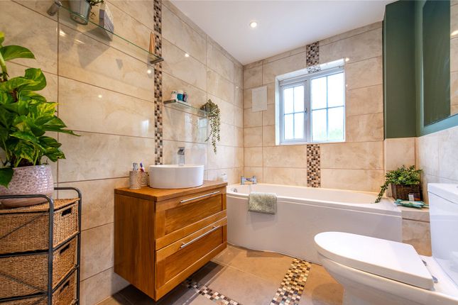 15, Sonora Way, Kent photo 4