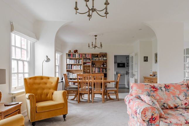 19 St. Georges, Wymondham photo 3