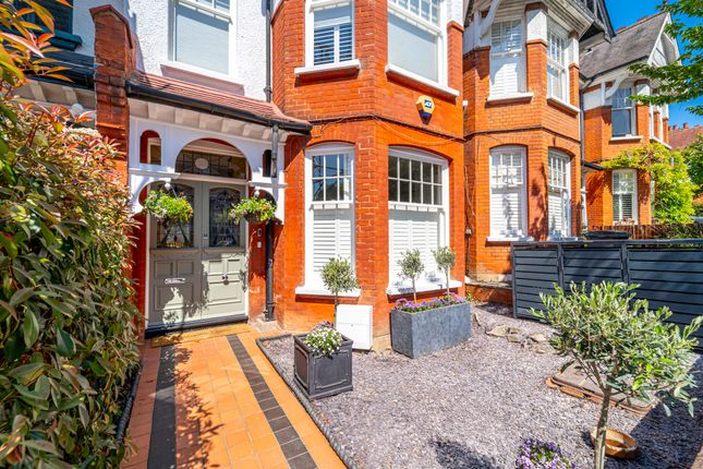 119, Dukes Avenue, London photo 3